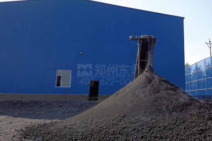 煤炭烘干機(jī)產(chǎn)品適用于煤泥、浮選尾煤、混煤、壓濾尾煤、末精煤、中煤、或精礦粉物料以及內(nèi)水高、燃點(diǎn)低、揮發(fā)分高的低階褐煤、蒙煤等物料的熱力脫水。