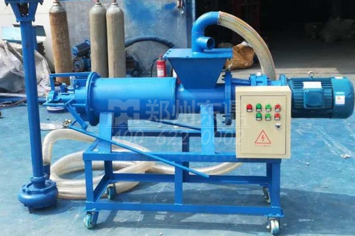 畜禽糞便固液分離機(jī)適用于對養(yǎng)殖場牛糞沼渣、雞糞、豬糞等物料進(jìn)行脫水預(yù)處理